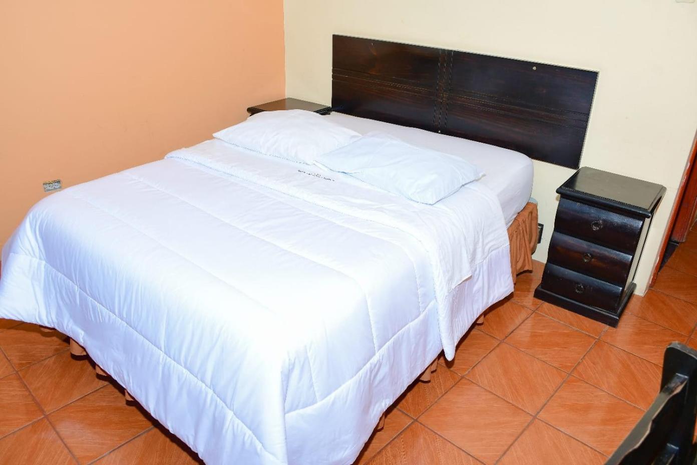 Hotel Santa Ana Ayacucho Eksteriør bilde